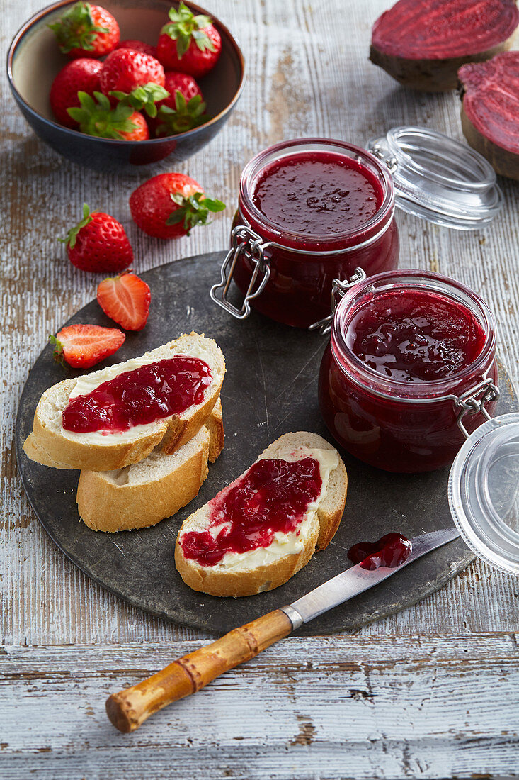 Strawberry jam with beetroot
