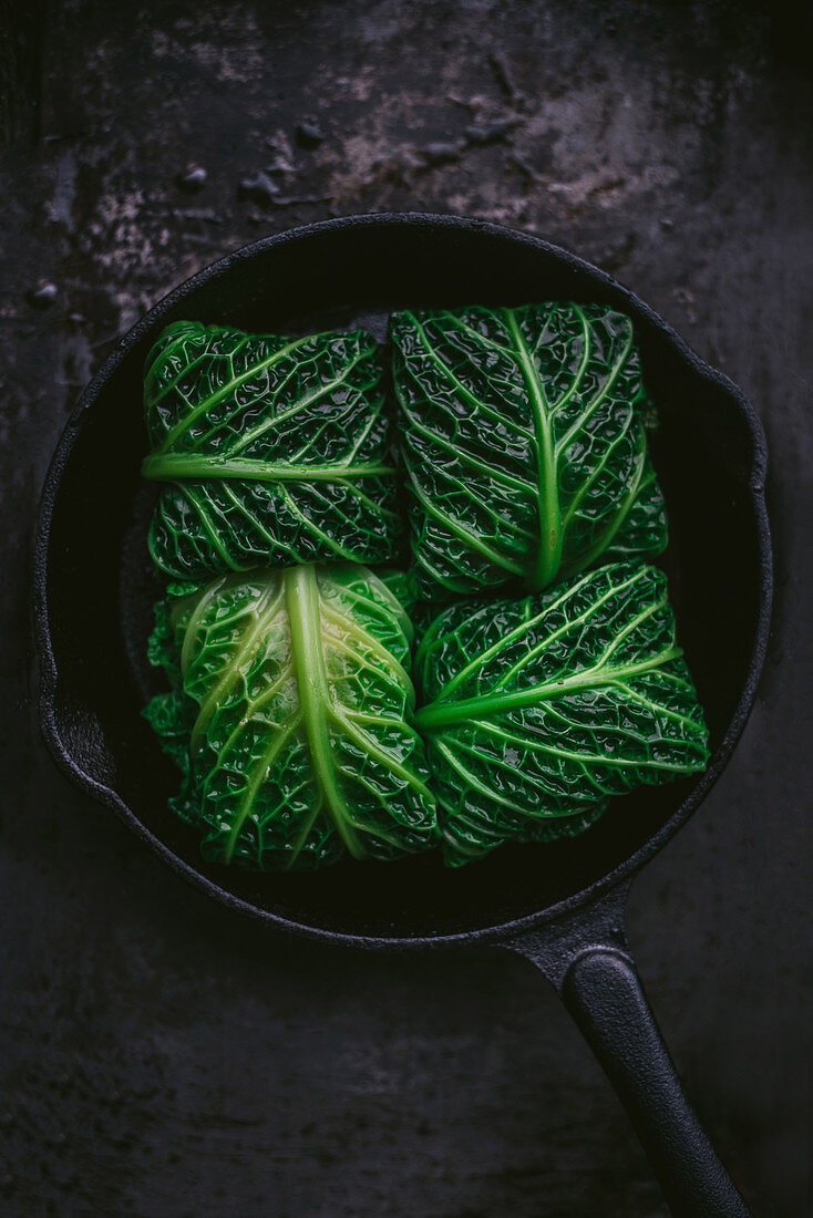 Stuffed savoy cabbage with minced mea