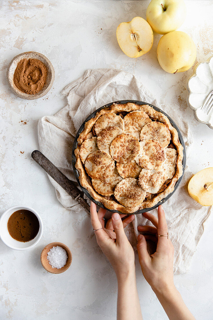 Apple Pie with cinnamon