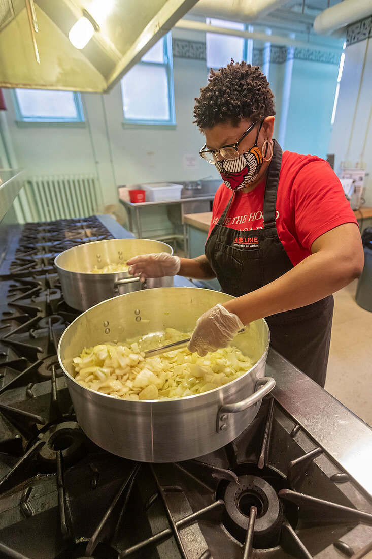 Volunteer making meals, Michigan, USA
