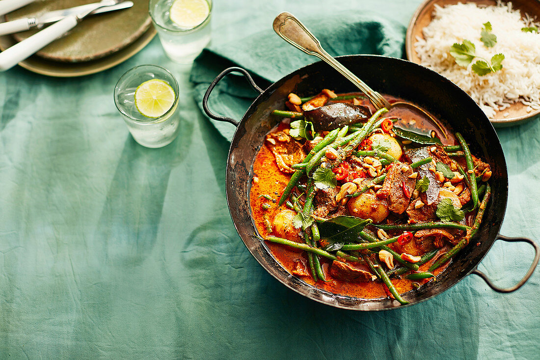 One-pan fragrant duck and vegetable curry