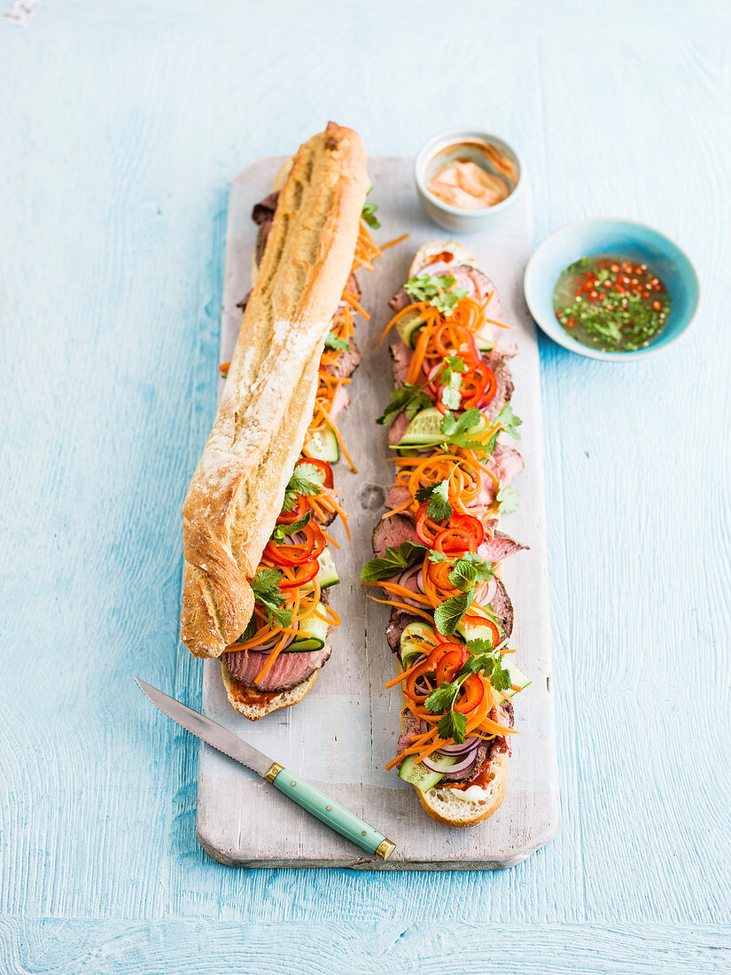 Banh mi with beef and vegetables