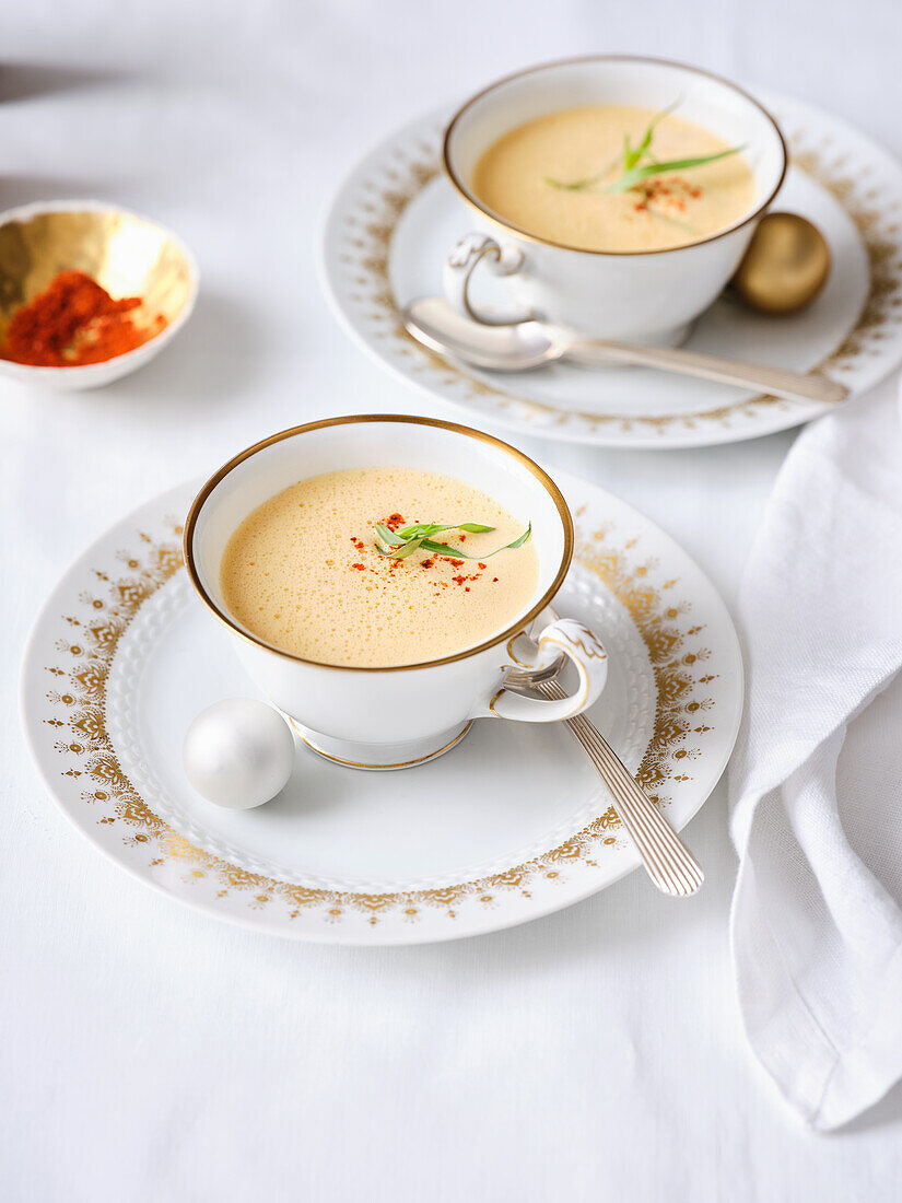 Norway lobster bisque with crushed red pepper (Christmas)