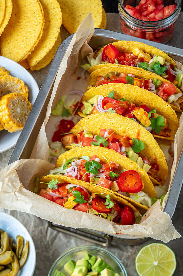 Chicken and vegetable tacos