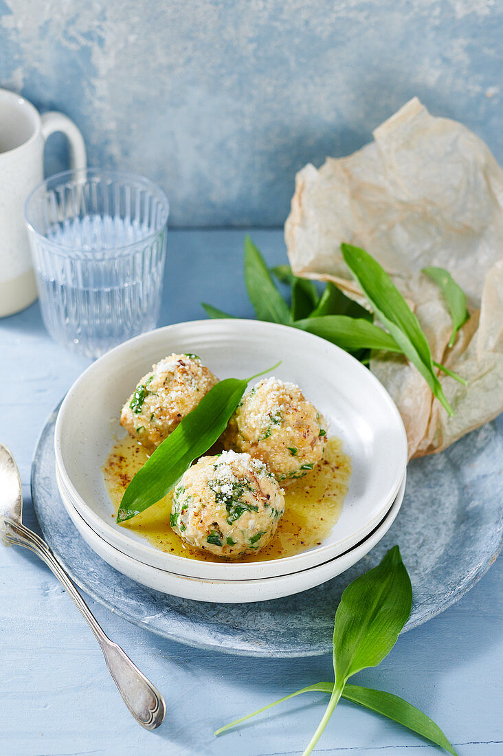 Wild garlic cheese dumplings