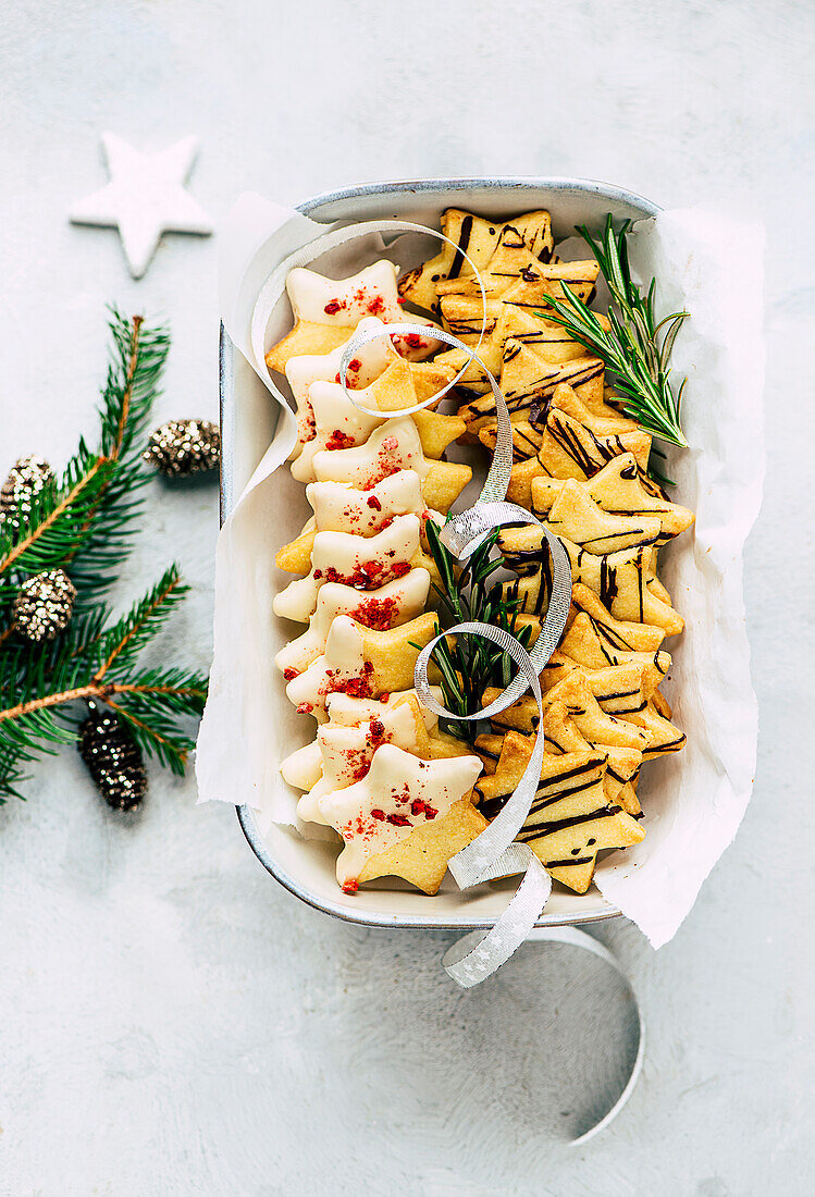 Star-shaped butter cookies