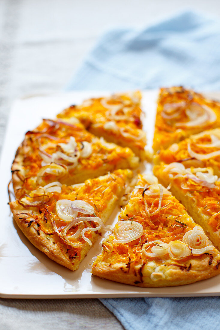 Focaccia with onions, pumpkin and rosemary