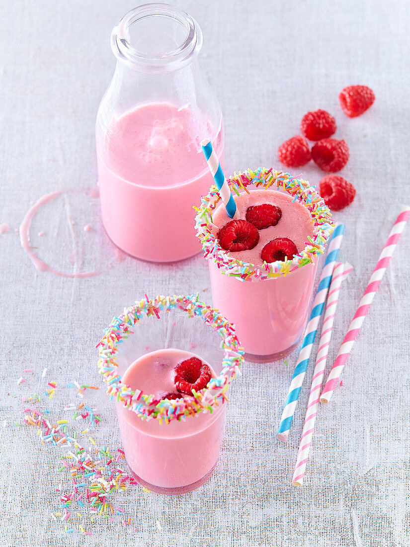 Milk shake with raspberries