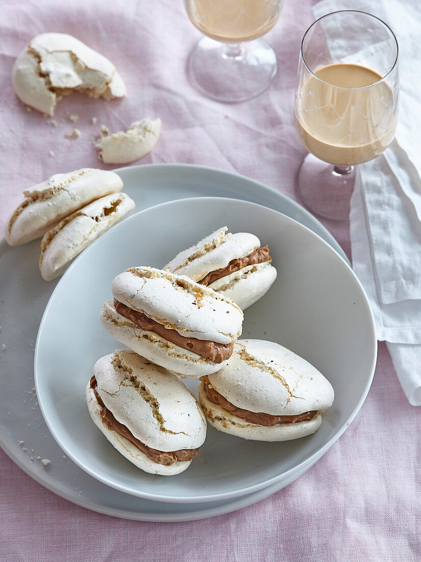 Meringue Sandwiches with Baileys cream