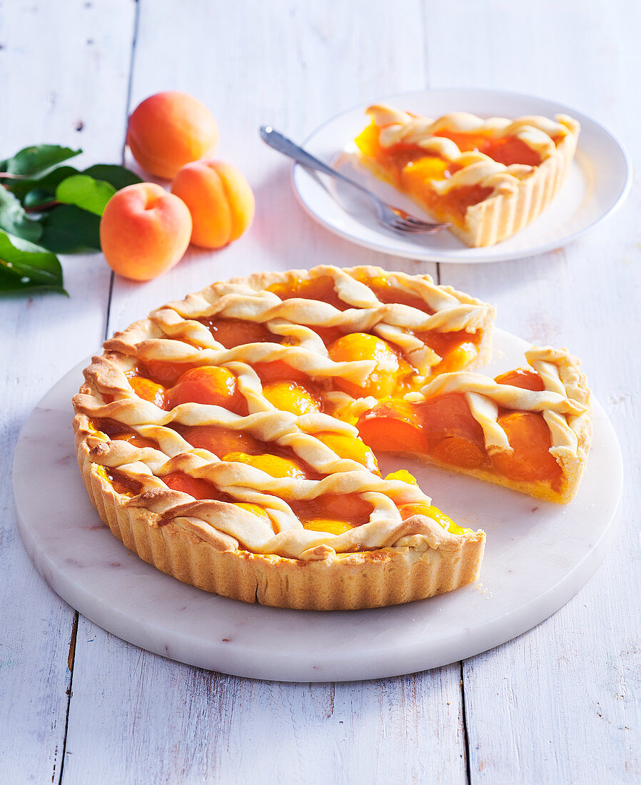 Lattice Apricot Pie