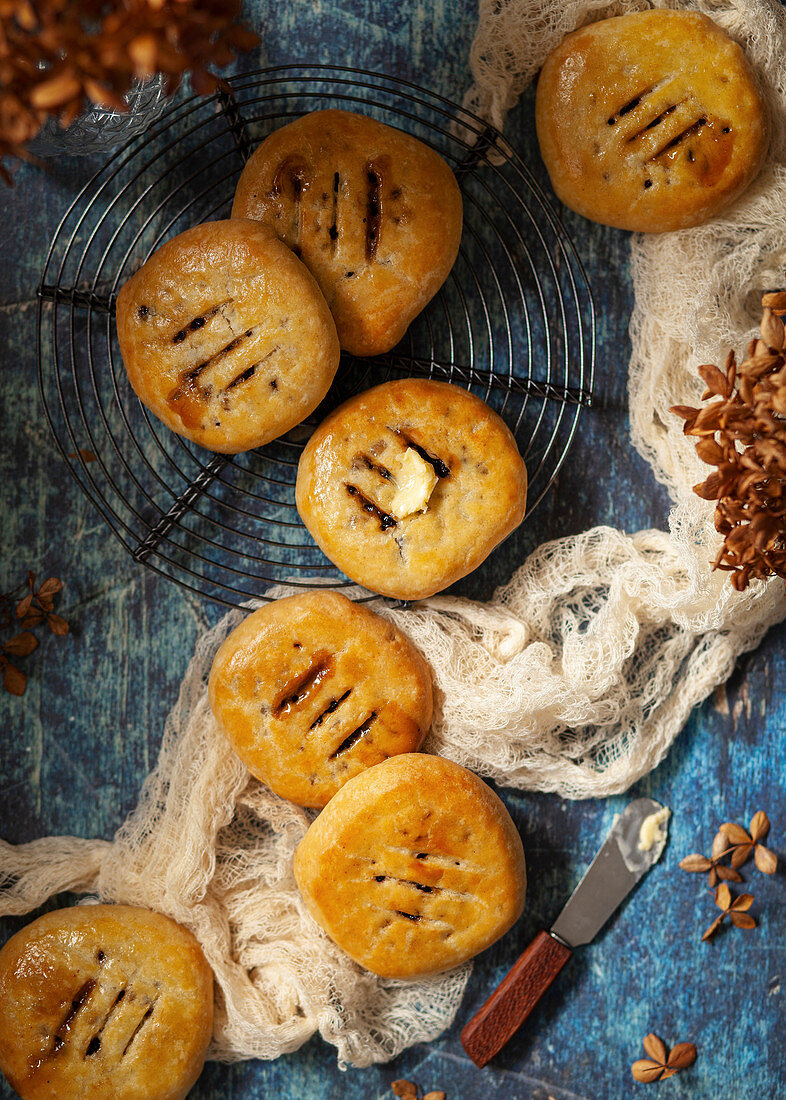 British Chorley Cakes made from Shortcrust Pastry and Filled with Currants Served with Butter