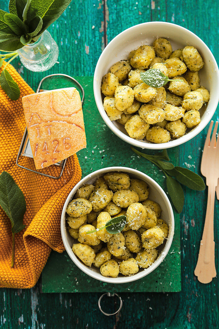 Gnocchi with nettles, butter and sage