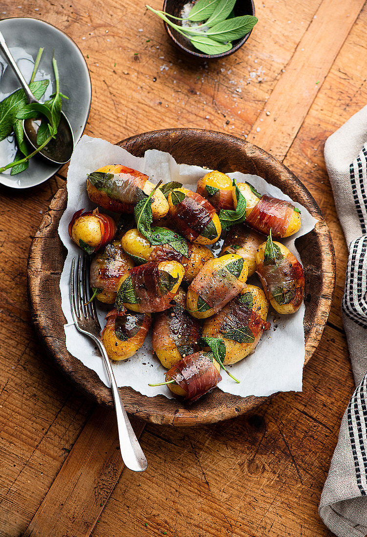 Fried potato saltimbocca with prosciutto and sage