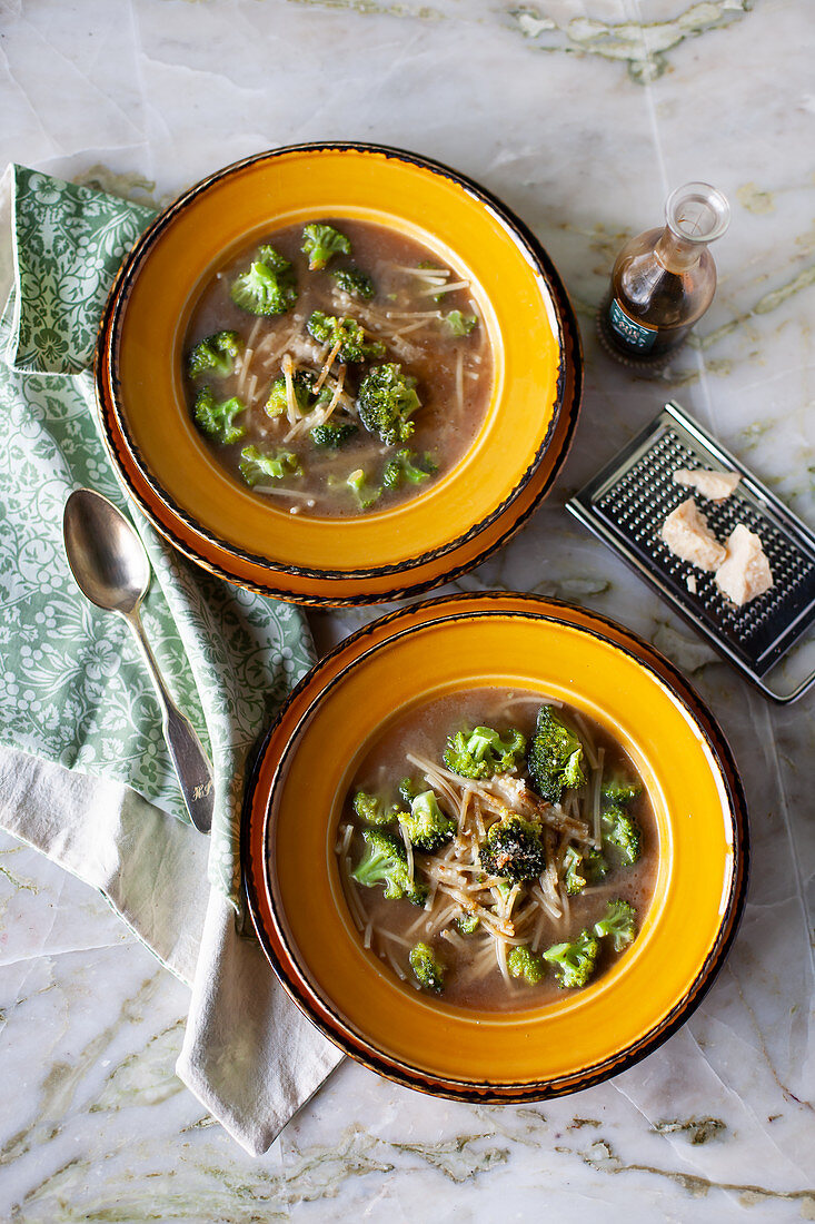 Italian broccoli soup with gorgonzola