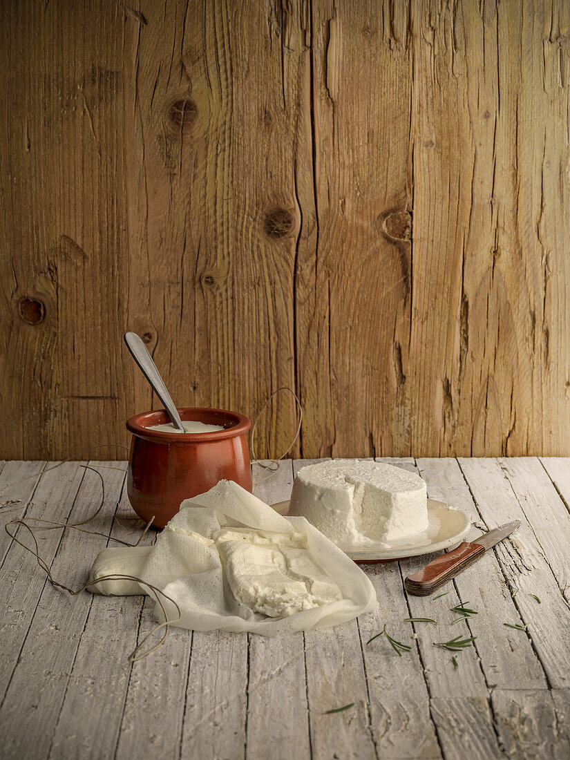 Homemade cottage cheese