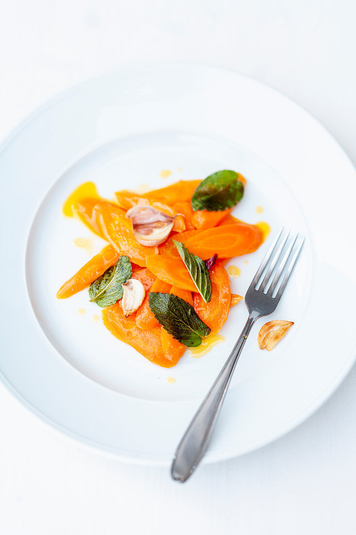 Marinated young carrots