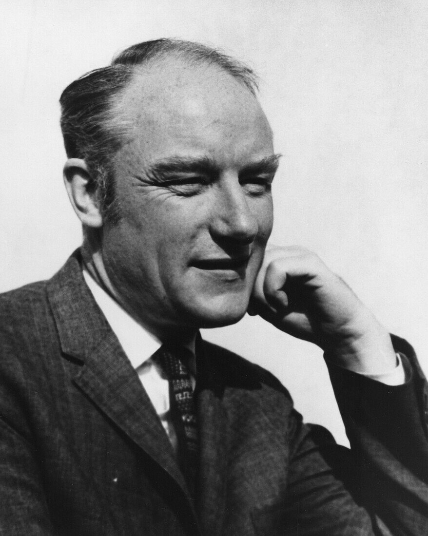 Francis Crick, British microbiologist