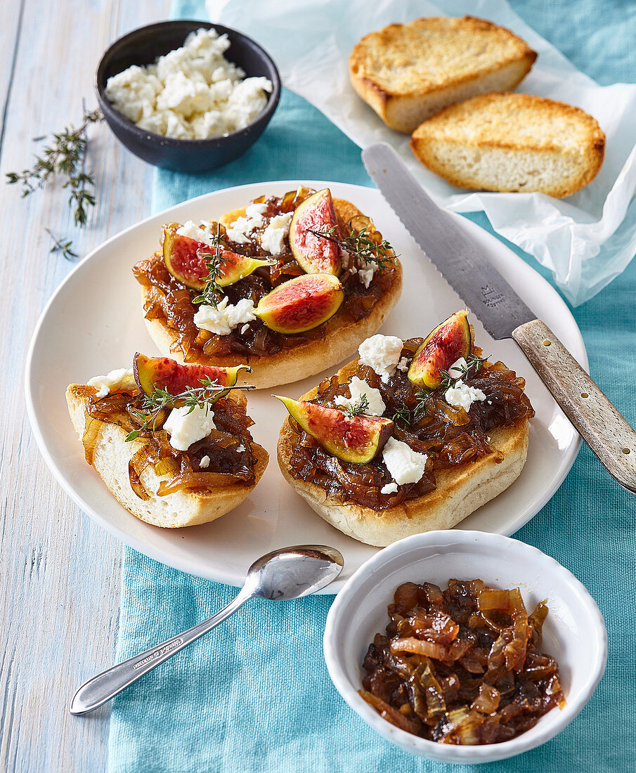 Onion jam with figs