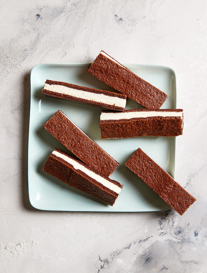 Chocolate cream slices (sugar-free)