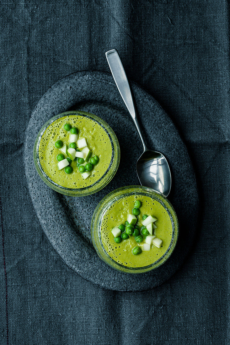 Green pea gazpacho with apple