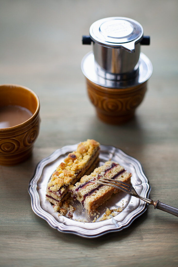 Vietnamese cake