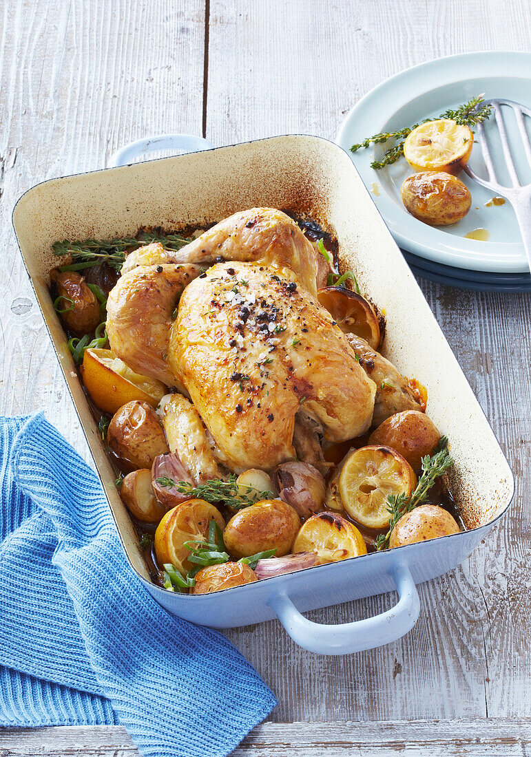 Baked chicken with lemon and thyme