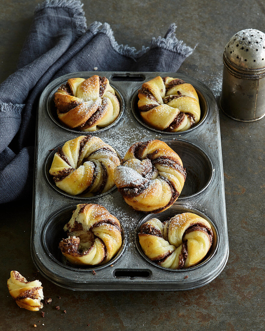 Interlaced muffins with hazelnut cream