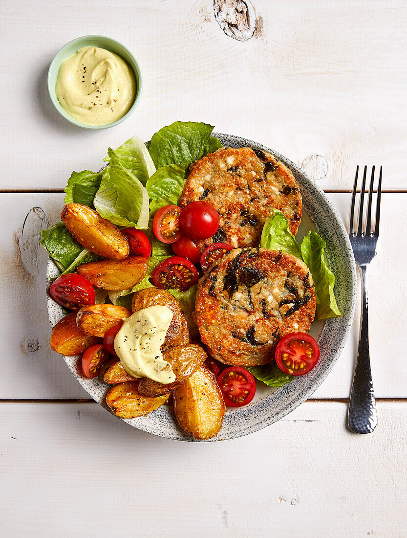 Burger Bowl with Quinoa Patties and Cashew Mayo (sugar-free)