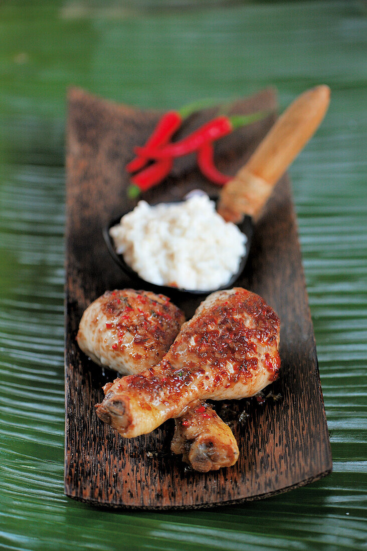 Jamaikanisches Jerk-Chicken mit Kokosreis