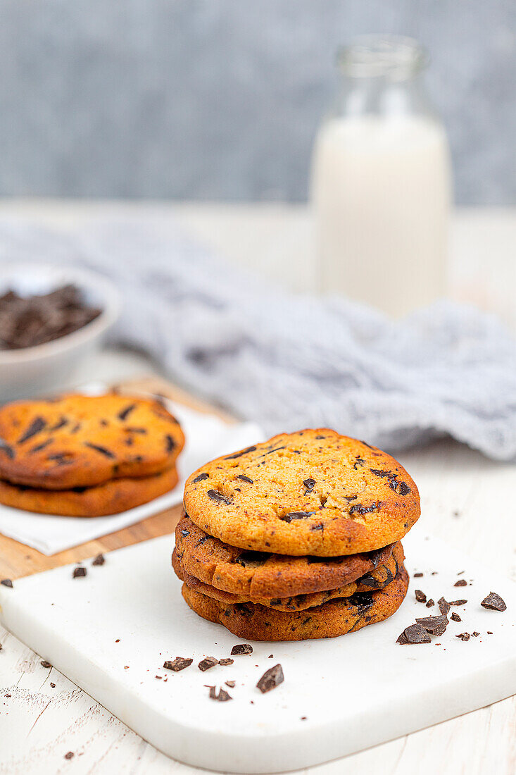Glutenfreie Cookies mit Schokostückchen (Low Carb)