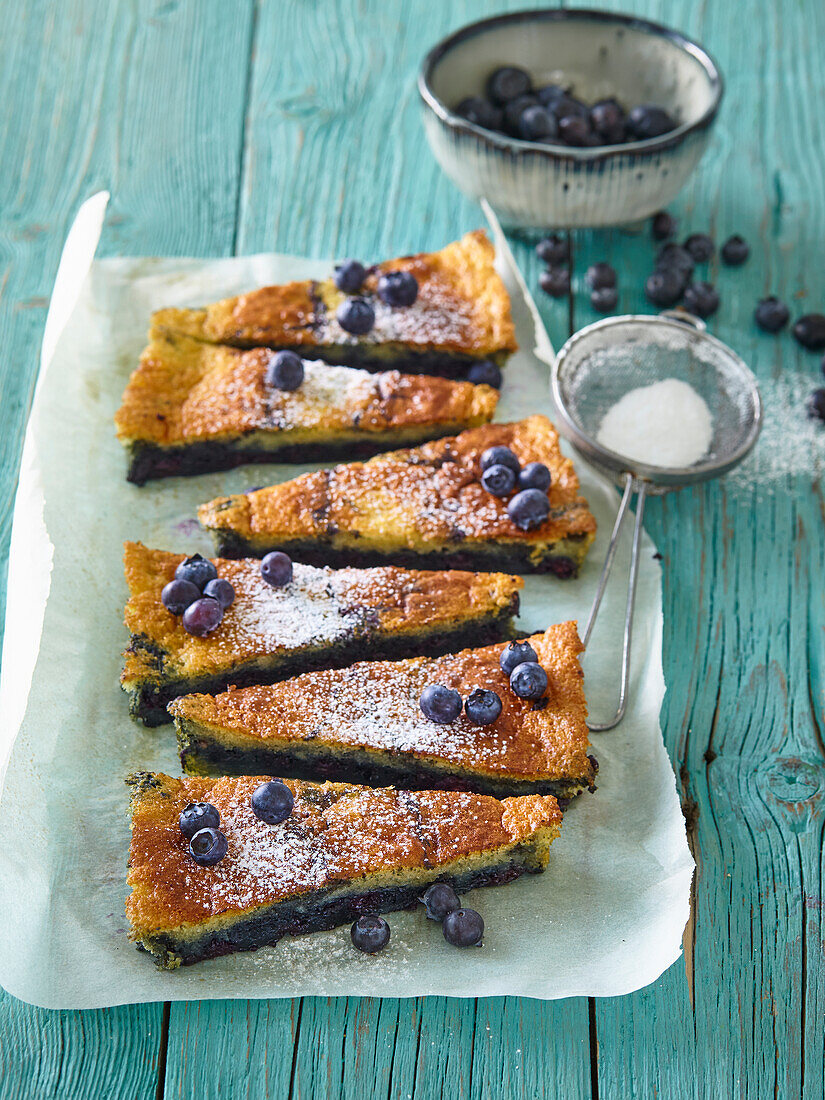 Cheesecake with blueberries