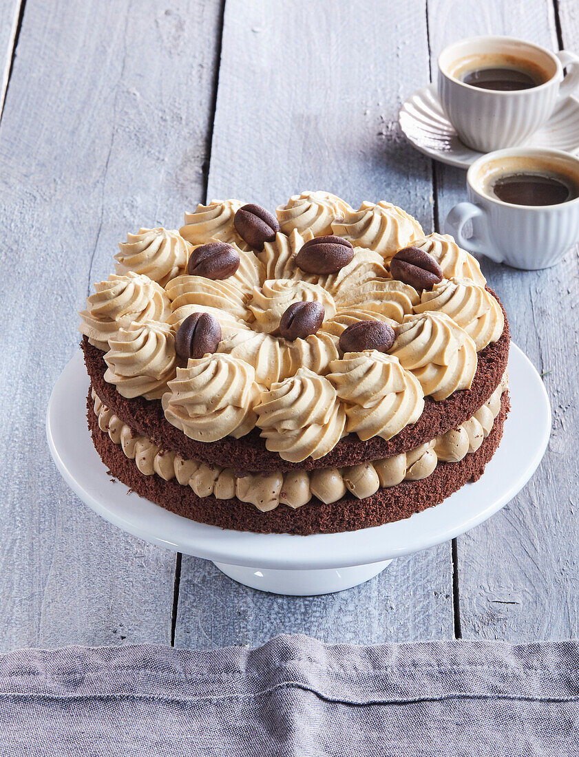 Vienesse tart (gateau) with coffee crem and caramel whipped cream