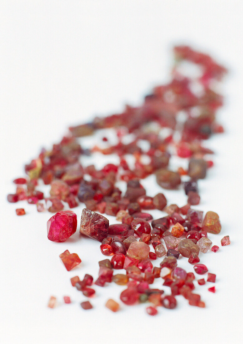 Spinel crystals