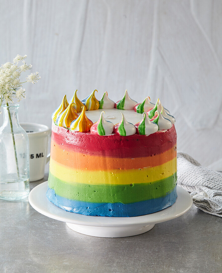 Regenbogen-Torte