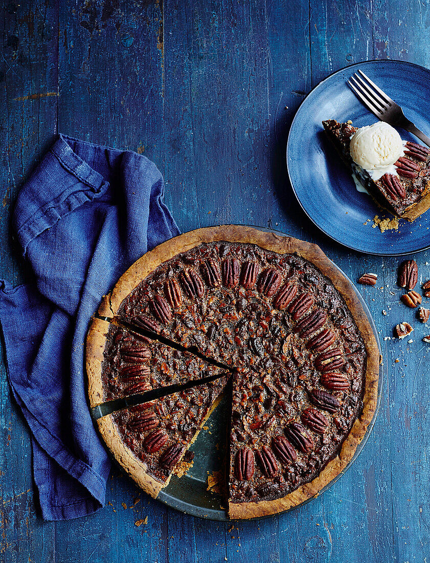 Bourbon Pecan Pie mit Butterteig