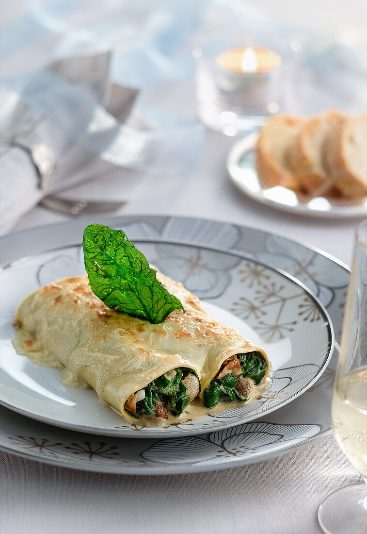 Spinach cannellonis