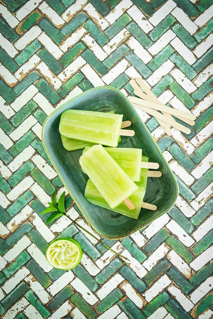 Popcicles with Moroccan mint, honey, lime and cucumber water