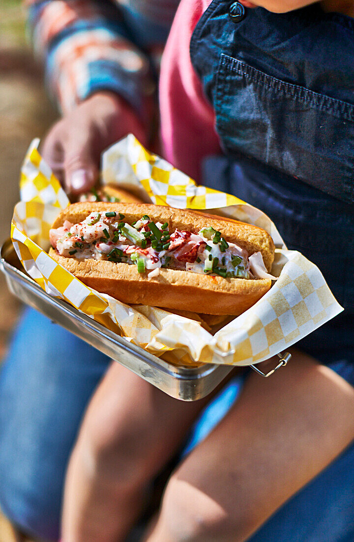 Lobster Roll - Baguettebrötchen mit Hummer