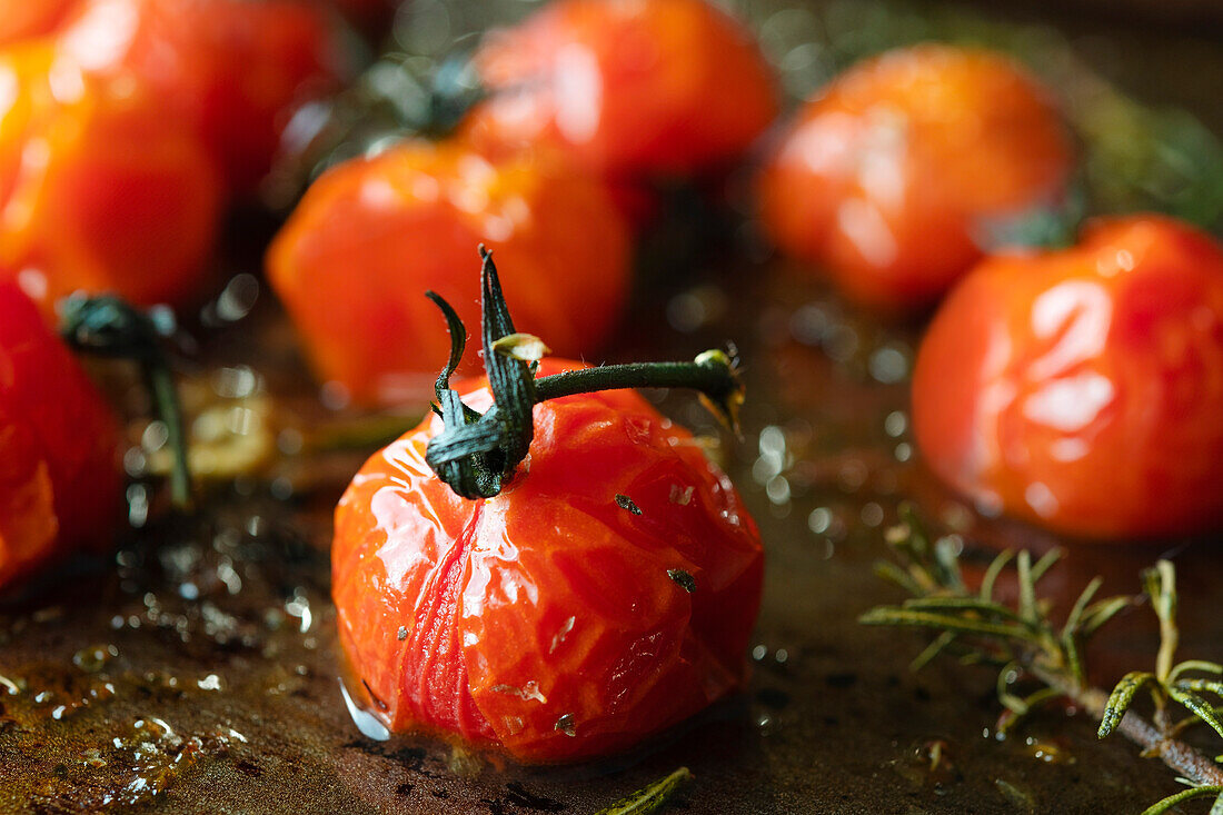 Close up view of roasted tomatoes