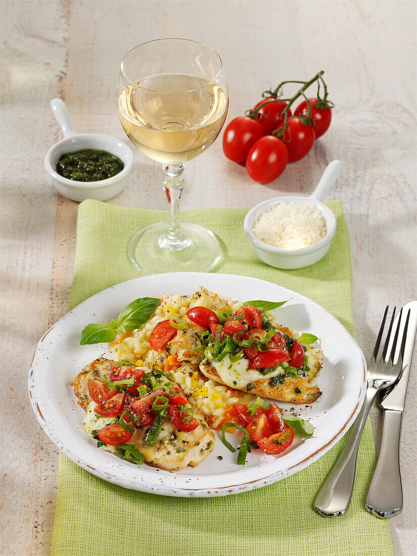 Chicken escalope 'Margherita' with tomatoes and mozzarella