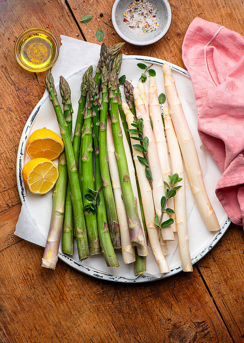 Fresh green and white asparagus