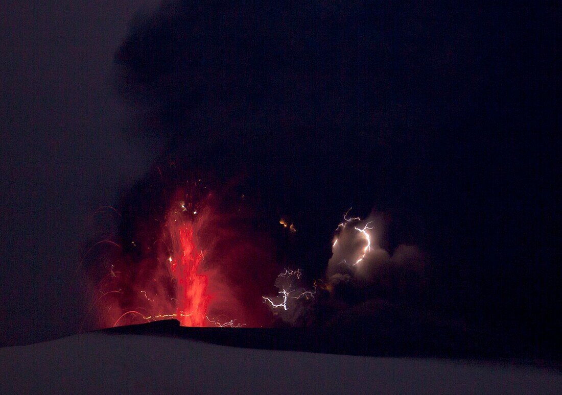 Volcanic lightning, Iceland, April 2010