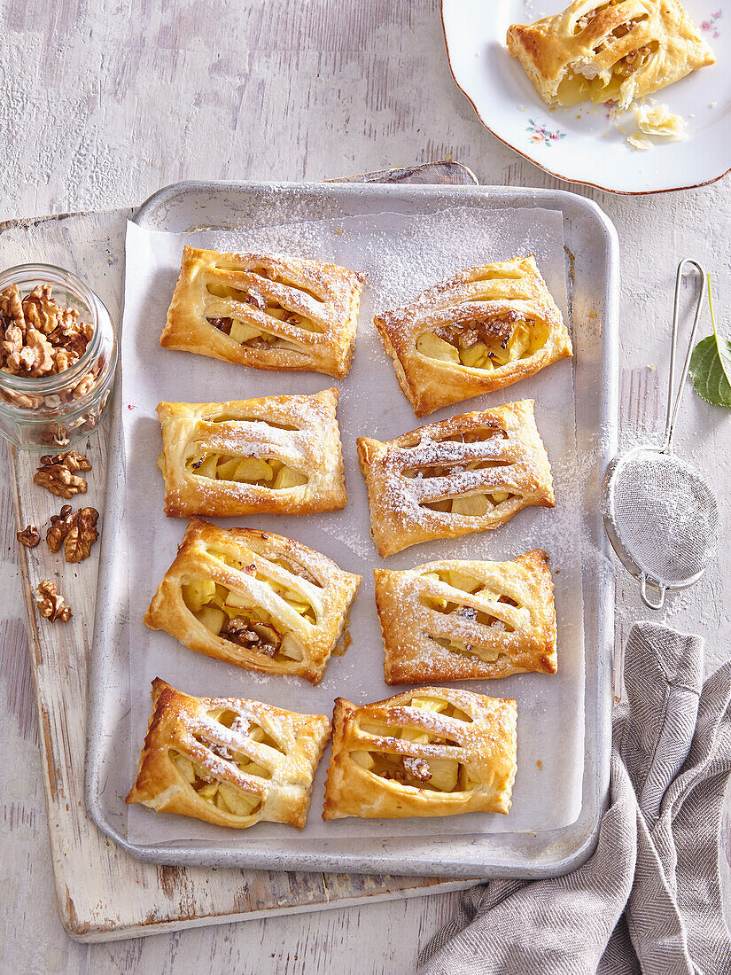 Apple pastries