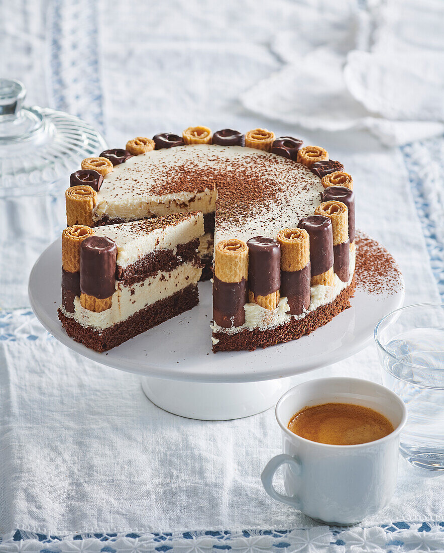 Eggnogg gateau with chocolate tubes