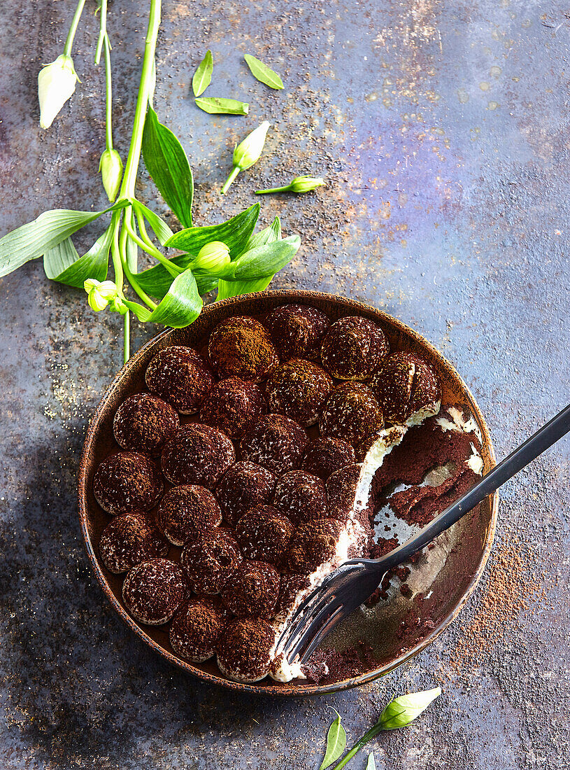 Chocolate tiramisu in bowl