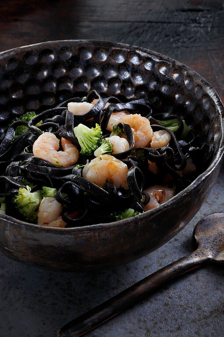 Black pasta with prawns