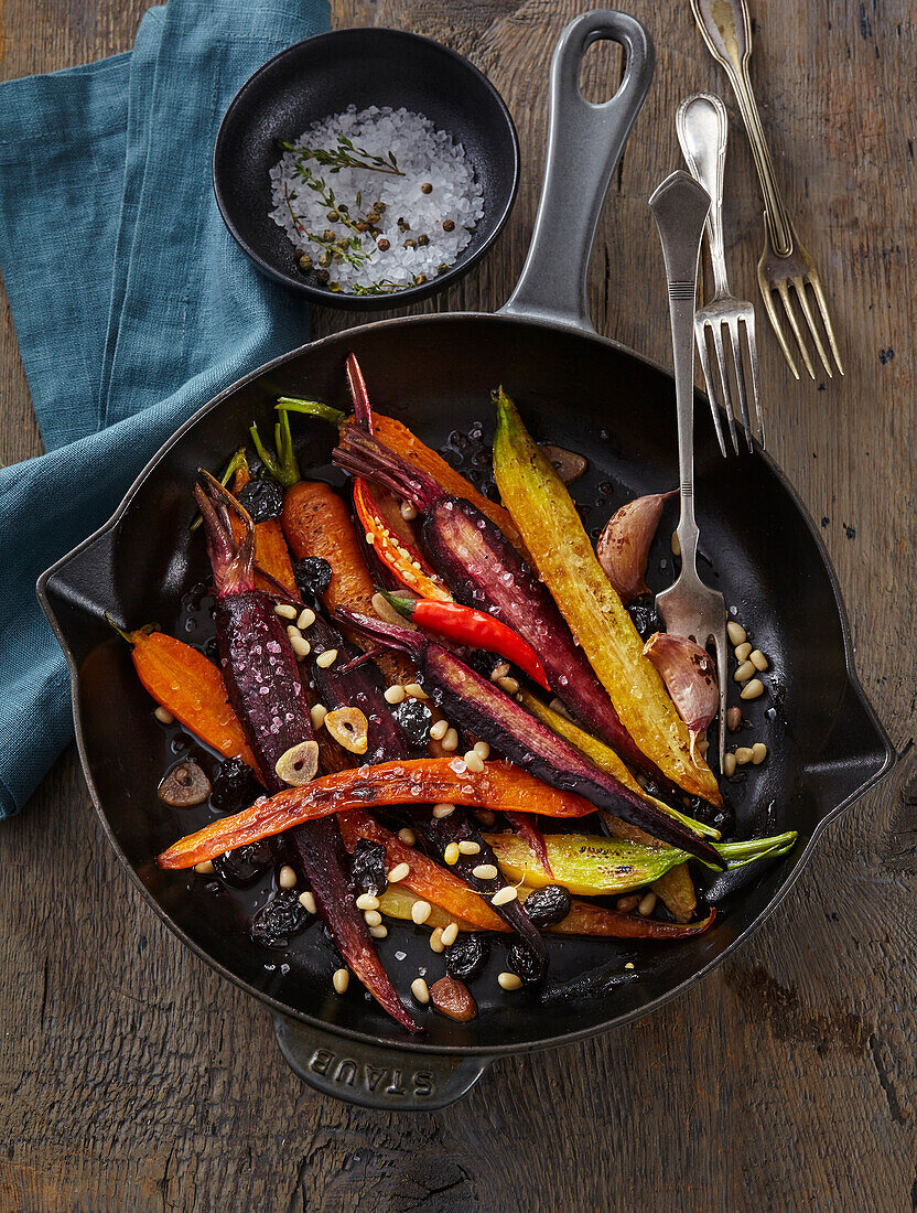 Carrot caponata with raisins and nuts