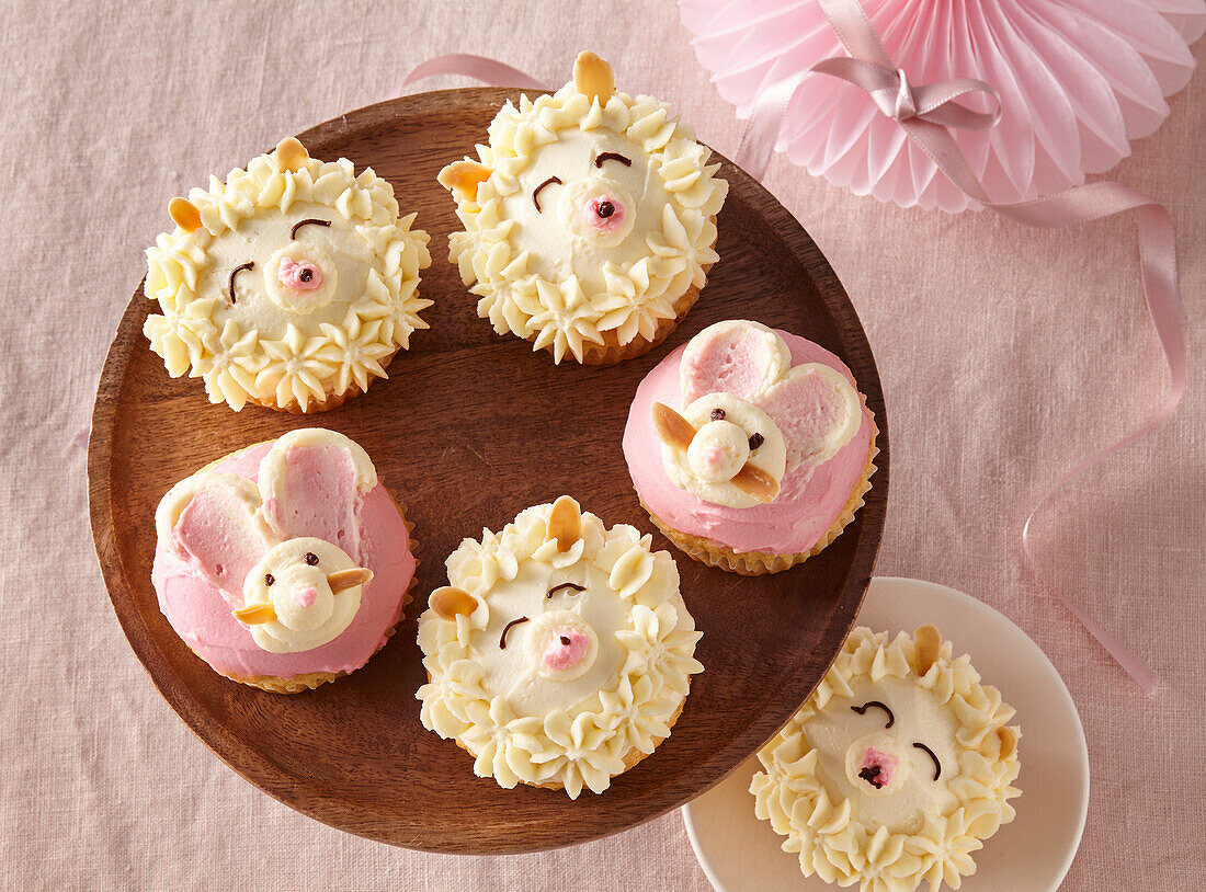 cupcakes with rabbit and lamb motifs for Easter