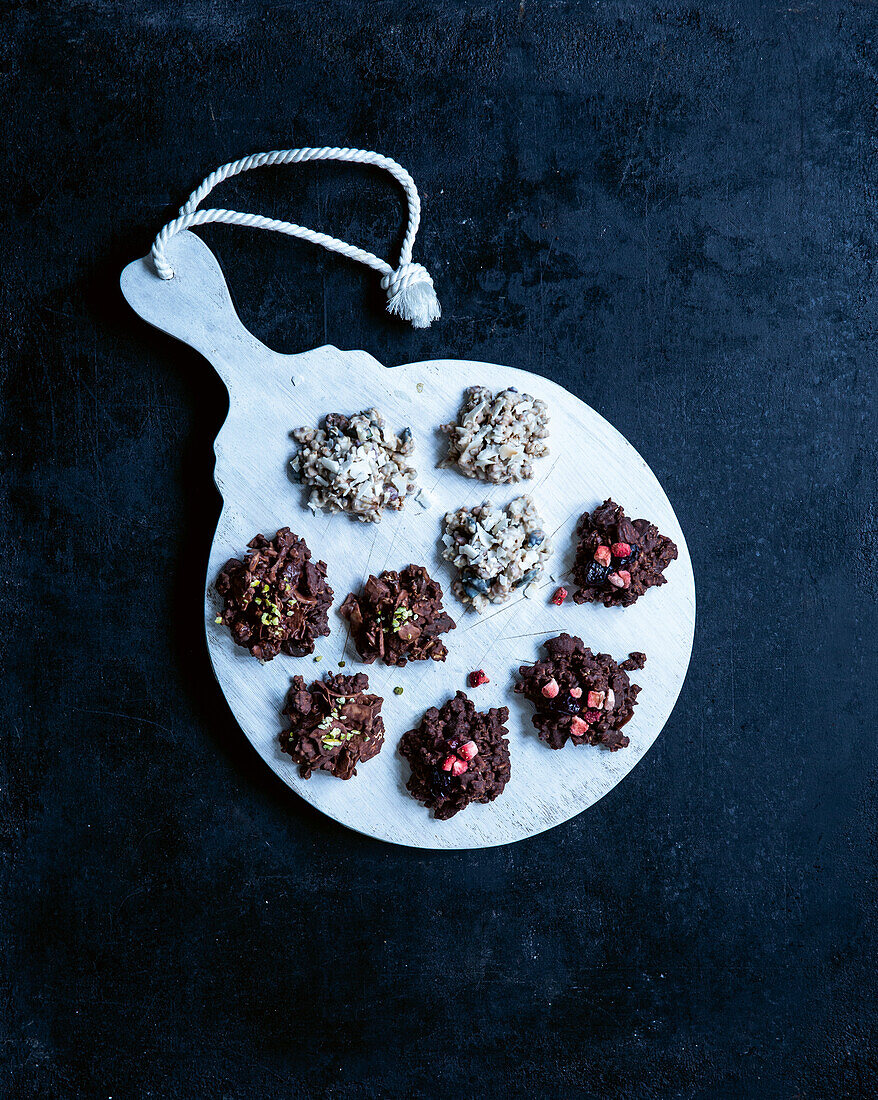 Granola bites with dates in chocolate