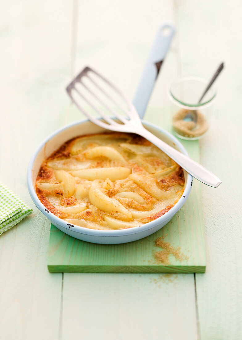 Pan-fried pear tart